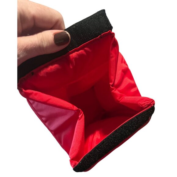 Vintage 90s Piggly Wiggly Red Insulated Lunch Bag With Handle - 9x6 Inches - Picture 2 of 6